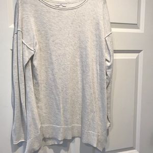 Halston lightweight oversized white gray color